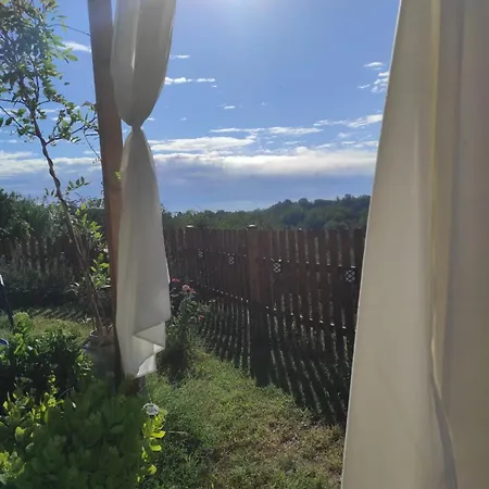 Terra Di Collina Bed & Breakfast Montegrosso d'Asti