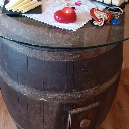 Alojamento de Acomodação e Pequeno-almoço Terra Di Collina Relais 4*