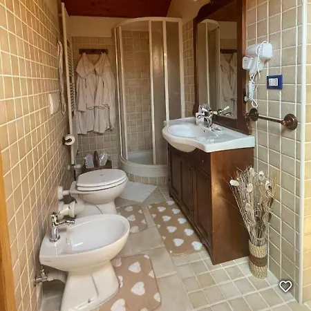 Terra Di Collina Bed & Breakfast