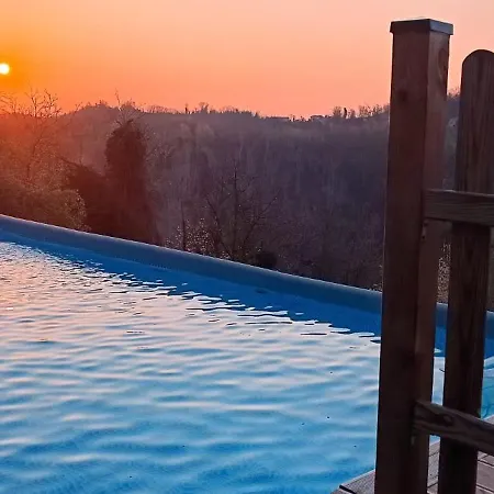 Terra Di Collina Biker Friendly-pool-sauna-jacuzzi Bed & Breakfast 4*