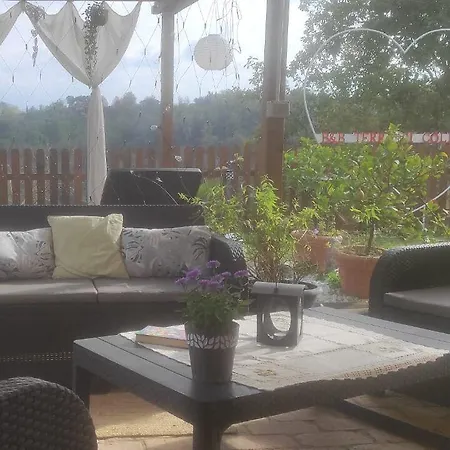 Terra Di Collina Biker Friendly-pool-sauna-jacuzzi Bed & Breakfast Montegrosso d'Asti