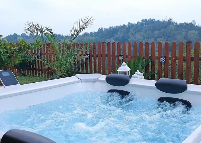 Terra Di Collina 4* Montegrosso dʼAsti