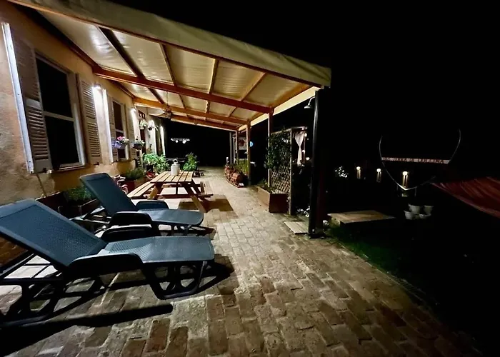 Terra Di Collina Bed and breakfast Montegrosso dʼAsti