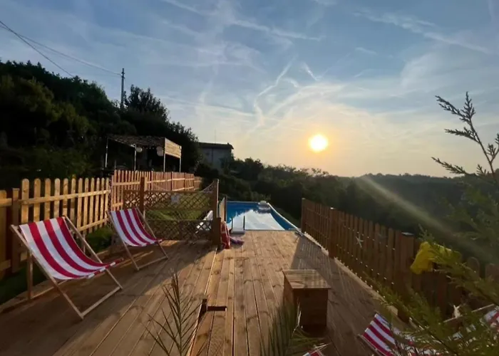 Terra Di Collina Bed and breakfast Montegrosso dʼAsti