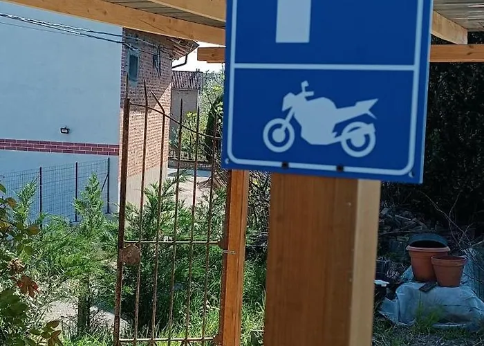 Terra Di Collina Montegrosso dʼAsti